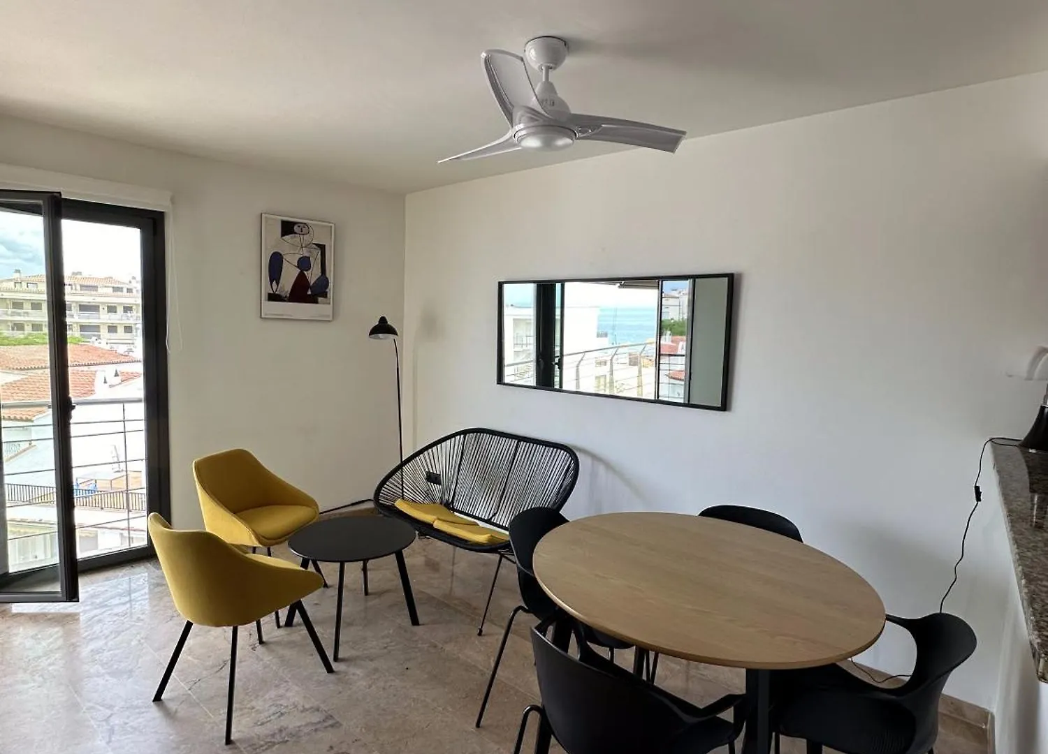 Duplex En Primera Linea De Playa Con Gran Terraza Y Piscina Comunitaria Roses Apartment