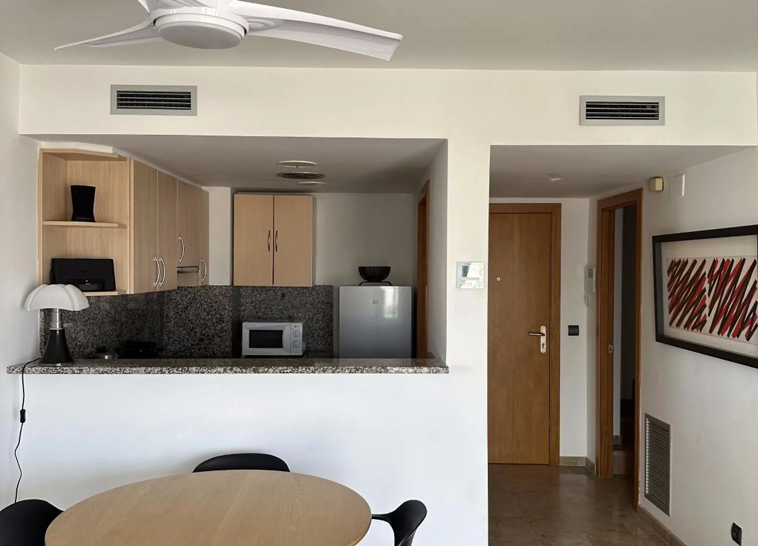 Duplex En Primera Linea De Playa Con Gran Terraza Y Piscina Comunitaria Roses
