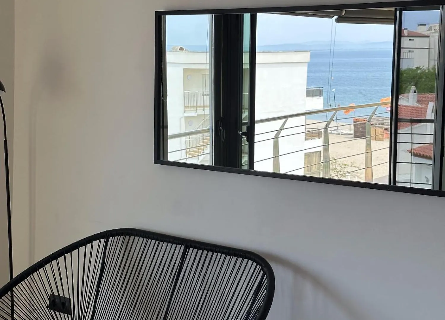 Apartment Duplex En Primera Linea De Playa Con Gran Terraza Y Piscina Comunitaria Roses